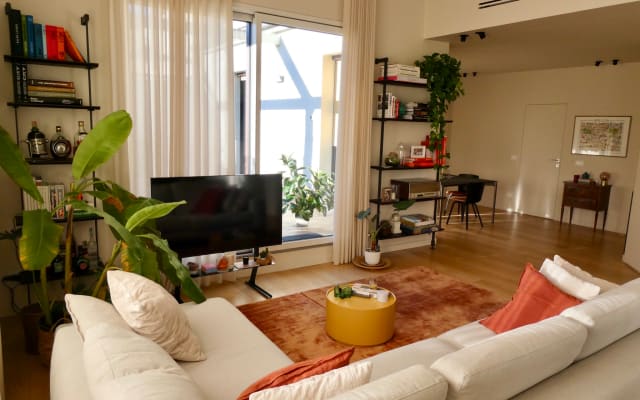 Room and private bathroom in penthouse with terrace, Central Station...