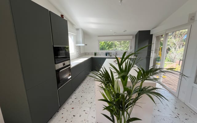 House within walking distance of Dax train station
12 places minimum