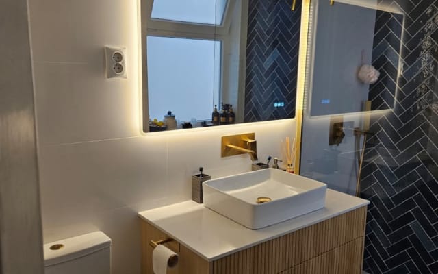 Camera doppia in zona privilegiata, nel centro città, vicino alla...