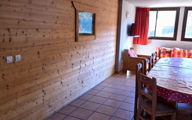 Très grand appartement "Les deux têtes" au centre de Bourg-St-Maurice