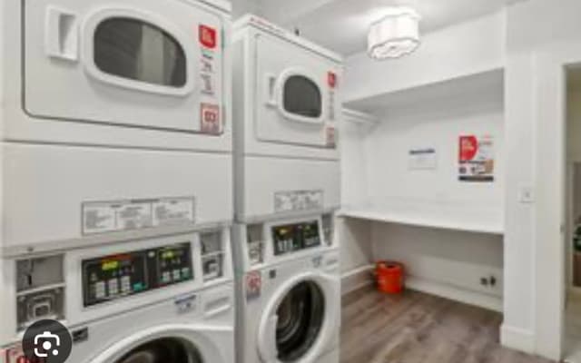 David's listing on misterb&b - Laundry facilities 