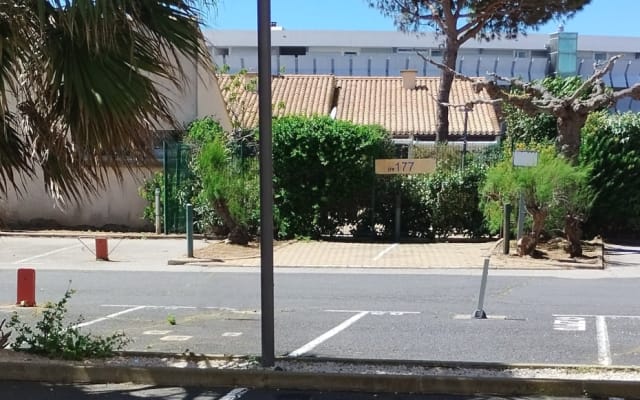 Ampio monolocale premium con ampia terrazza