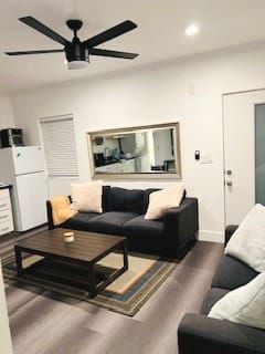 LGBTQ+ Welcome: Reseda 1BR 1Bath, Pool/Jacuzzi, Clothing-Optional