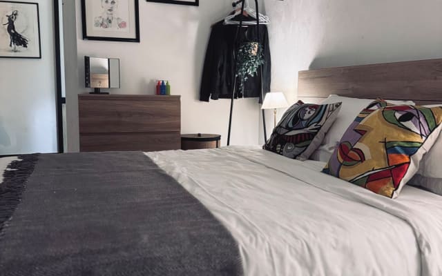 Charmante 2-Schlafzimmer-Wohnung in der Nähe von Cannes & Strände