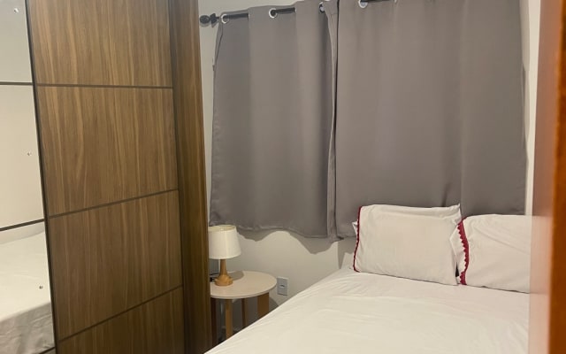 Habitación o apartamento completo para 4 personas