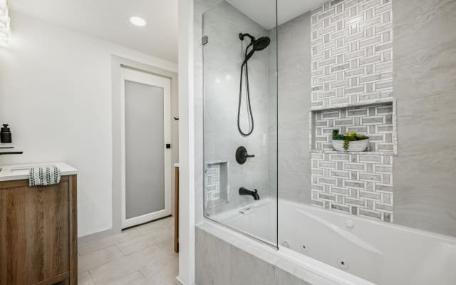 A Hoot's Nest-Lux Boutique-Bungalow in der Nähe von Downtown ATX mit EV Outlet! - Foto 12