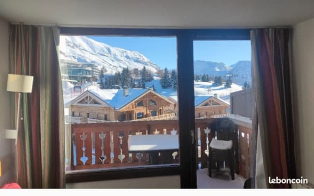 T2 ultimo piano. Vicino alle piste