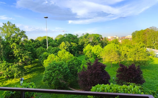 Family style apartment and park view in friendly area - Picture 6