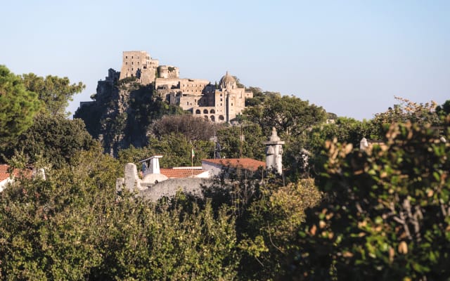 Giulio Cesares Inserat auf misterb&b - Vista Castello Aragonese dal terrazzo