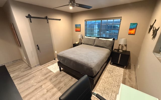 Michael's listing on misterb&b - Comfy bedroom