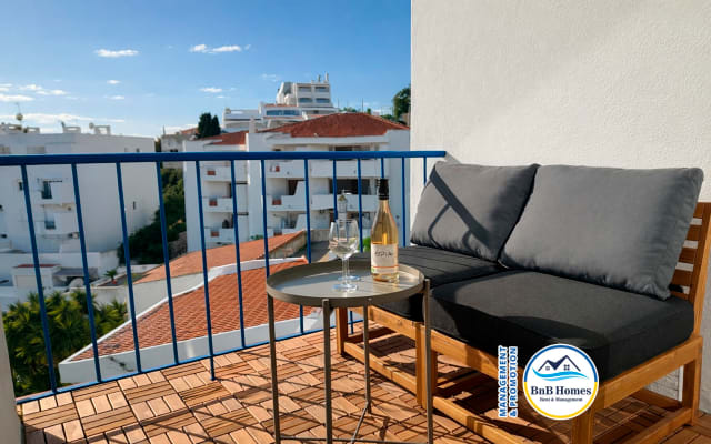 BnB Homes Ocean Breeze Terrace Apartment