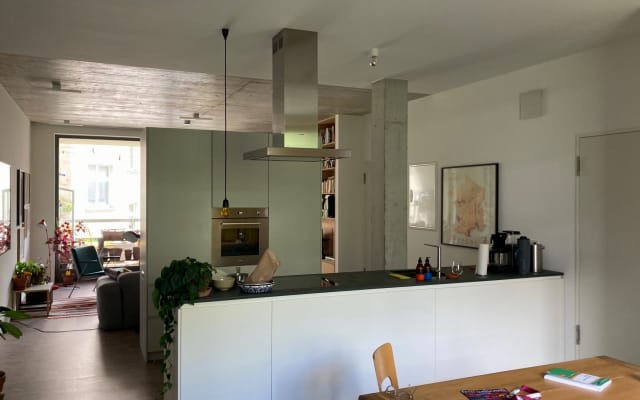 Zimmer mit eigenem Bad zwischen Schöneberg, Kreuzberg und Mitte