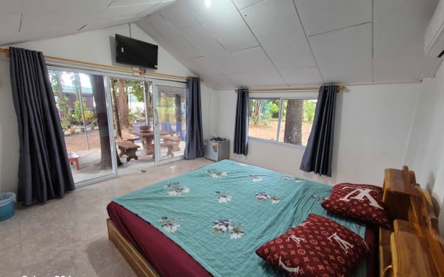 3 graziosi BUNGALOW sulle rive del Mekong: la pensione RIVER MEKONG