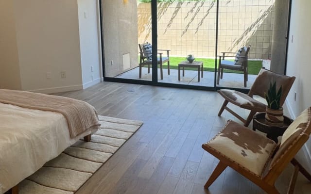 Alvaro's listing on misterb&b - Primary bedroom. 