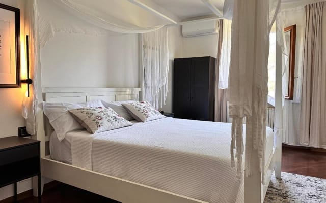Suite Baldacchino | Design & Coffee corner