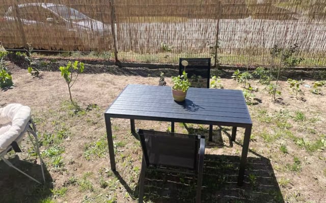 Kleines Haus mit Garten nähe Berlin