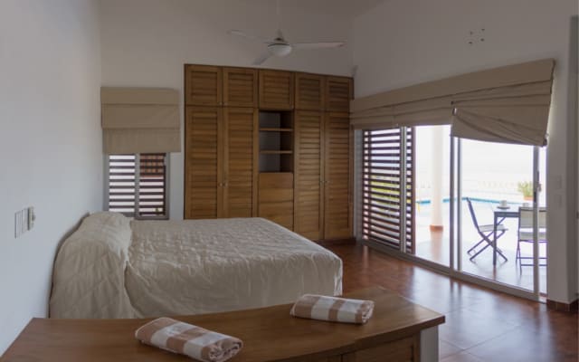 Haus am Strand mit Pool in Manzanillo