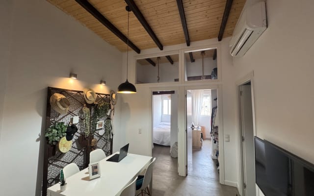 2 extra rooms Valencia (btw center and beach)
