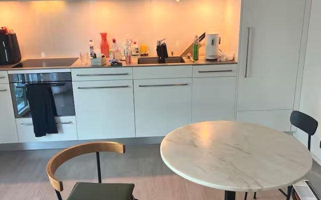 8 Min to Zürich by Train / Relaxed