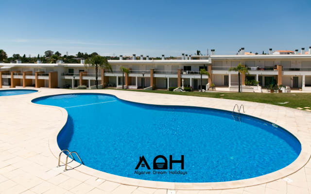 Sunny Condo-Pool by Algarve Dream Holidays