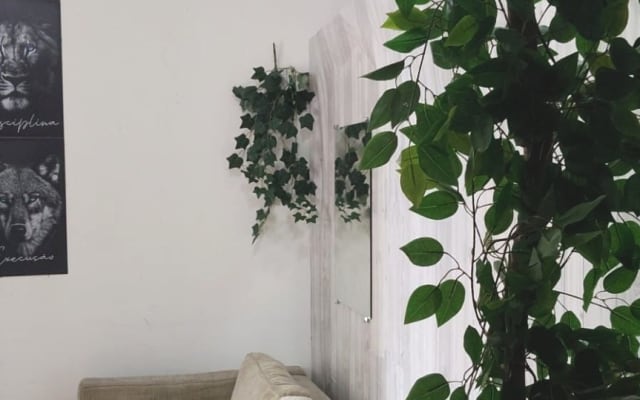Simple but cozy Apt, with 1 relaxing massage on site