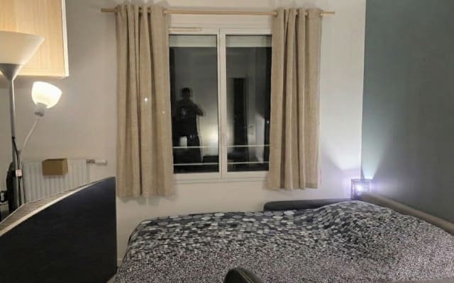 82m2 apartment with private bedroom and en-suite shower room.
