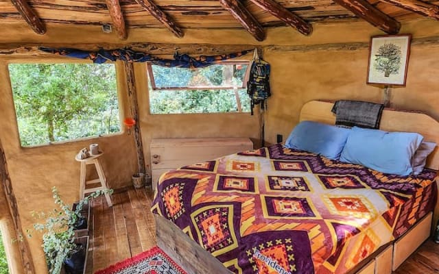 Cabaña en medio del bosque (Hütte inmitten des Waldes)