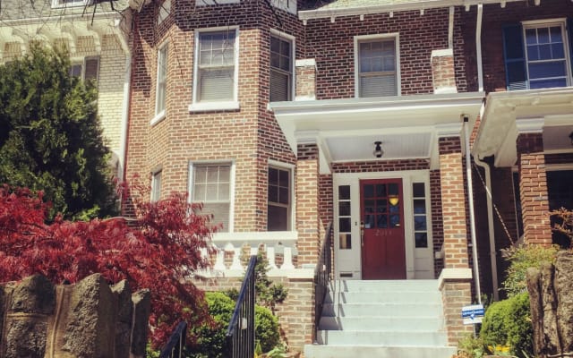 Privatzimmer im trendigen Mount Pleasant Row House - Foto 11