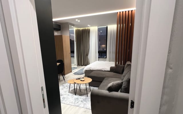 Premium Studio Apartment Golem