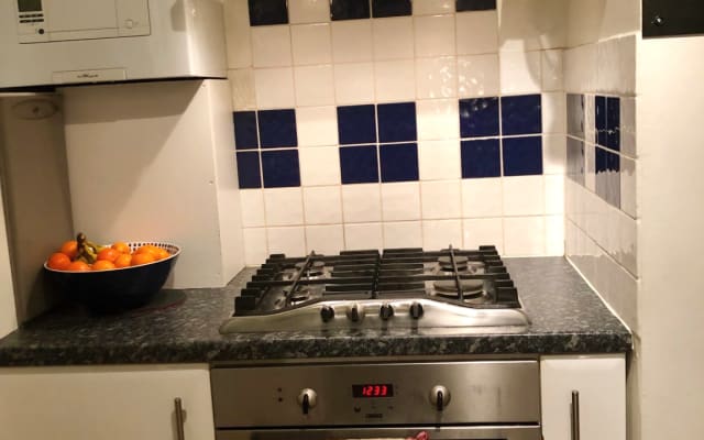 Belle maison. Naturisme, ambiance décontractée, ouverture d'esprit, plaisir 