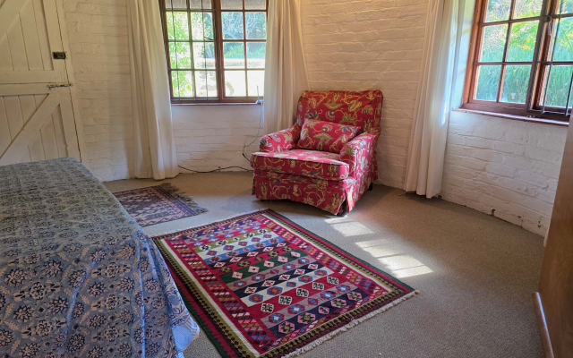 Tranquil Bryanston Garden Cottage – Central & Private in Johannesburg  - Picture 8