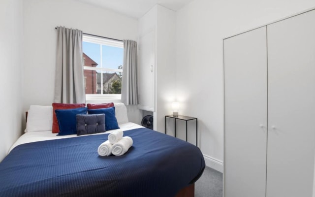 The View | Central Quayside Serviced Apartment