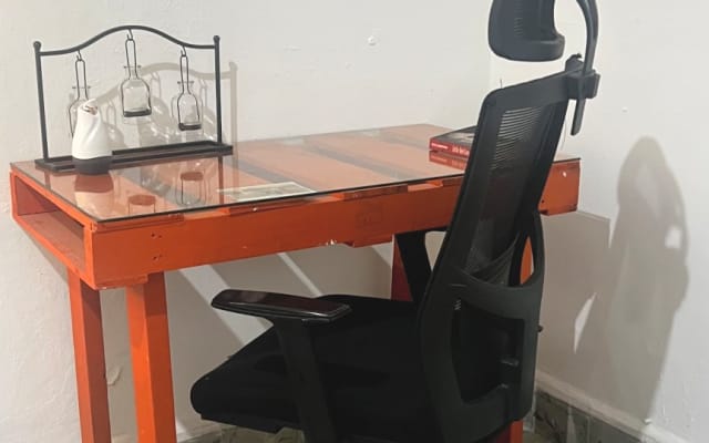 No quarto do centro da cidade - Foto 5