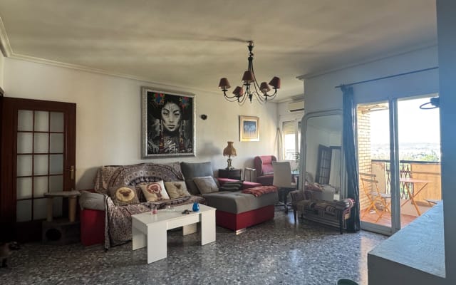 Jose ignacio's listing on misterb&b - Another view of the living room