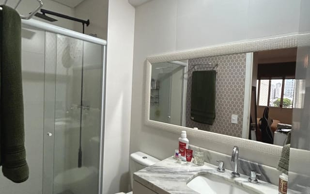Elegante e confortevole appartamento con 2 camere da letto - 5 min...