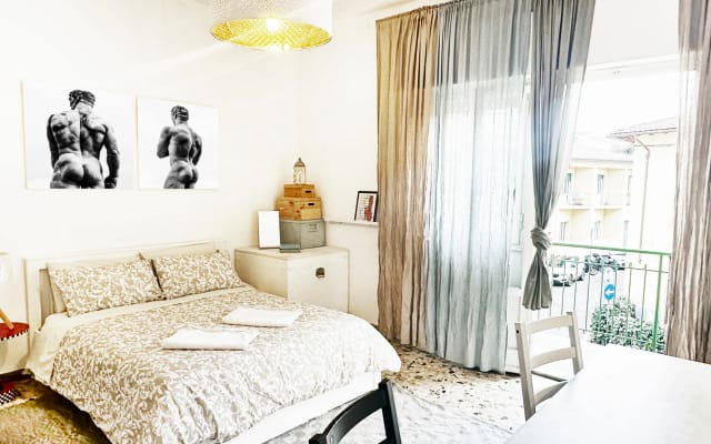 SOLO ADULTOS - CASA DEL PLACER - Habitación Privada