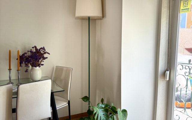 LX PENA WOHNUNG BEI CAMPO MARTIRES DA PÁTRIA