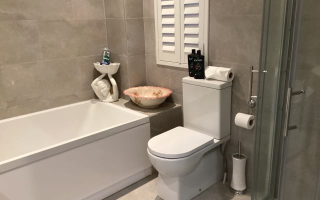 Privatwohnung. Bequeme öffentliche Verkehrsmittel nach Dublin und zum Flughafen - Foto 8
