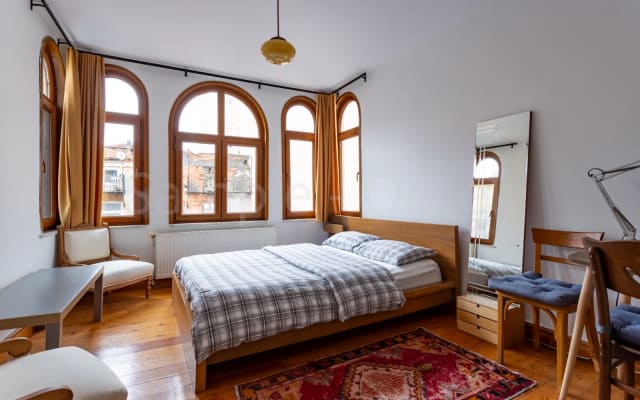 Grandioso apartamento histórico en el centro de Pera