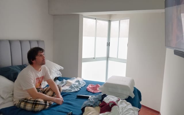 The person in the pics is not me. This apartment is available for you!