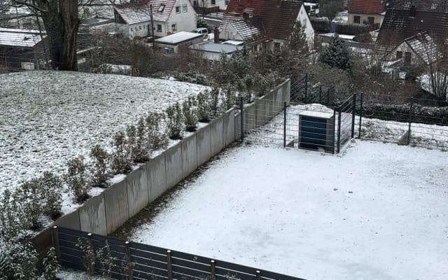 Bonito apartamento de 1,5 quartos com casa de banho com duche ao nível 