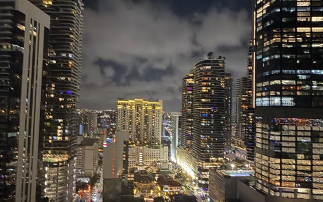 Luxury apartment in a high rise building in Brickell