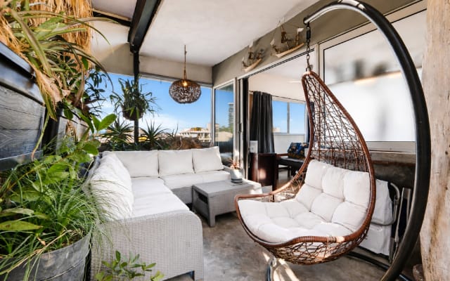 Studio boho confortable dans une zone romantique