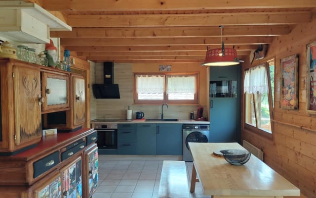 El nuevo chalet Ské, SPA privado, jardín vallado, zona tranquila
