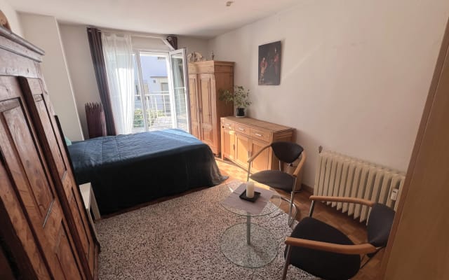 Zimmer im Appartement mit Panoramaterrasse
