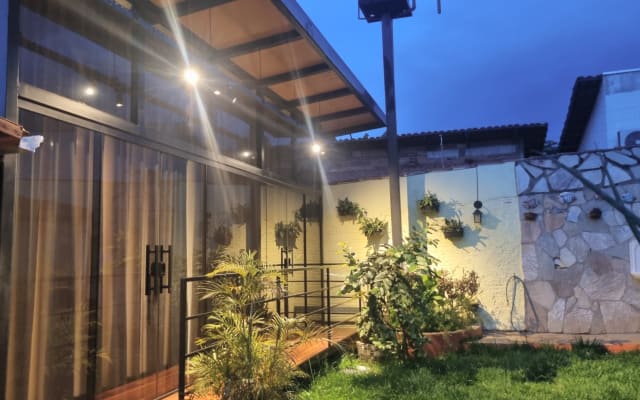 Bangalô da Dedéa!Charmosa, aconchegante e confortável! - Pirenópolis-G
