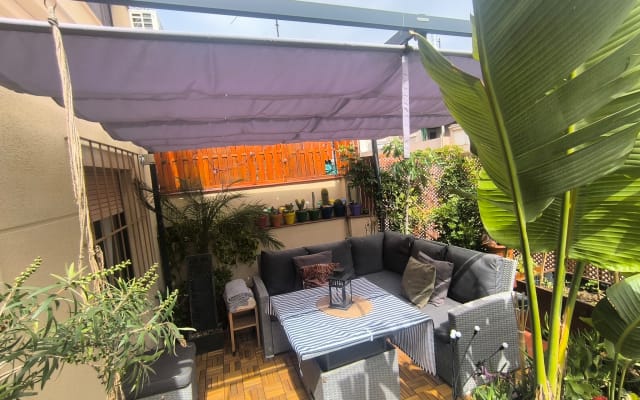 Gay nudist apartment (optional) with spectacular terrace