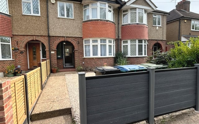 Luminosa casa con 3 letti a Watford, vicino ai collegamenti con Londra