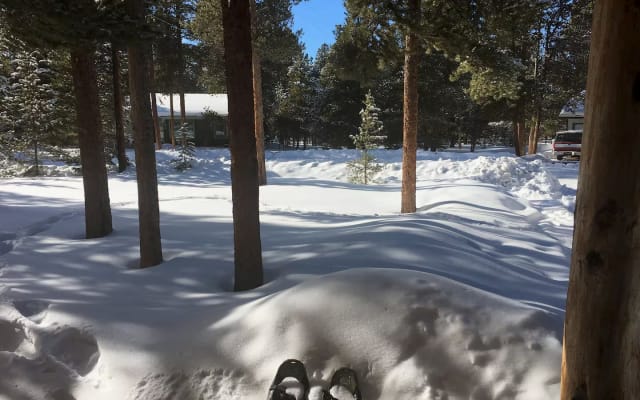 BigGroup/BBQ/Fireplace/6 min>TurqLake&Trails/DT&RR