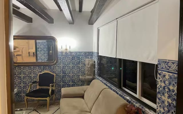Schönes renoviertes Appartement im historischen Stadtzentrum - Foto 10